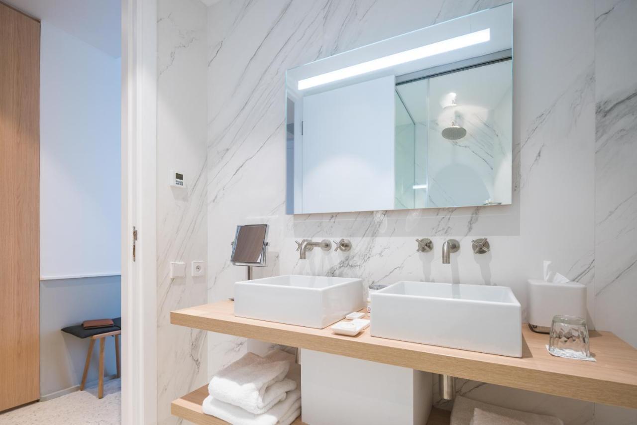 Les Bords De Hotel Marseilles